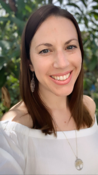 Christina Catalyna - Engel Channeling - Liebeskummer & Trennung - Hellsehen - Trauerbewältigung - Energiearbeit & Blockadenlösung