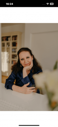 Engel Eva - Hellsehen - Karma - Liebe & Familie & Kinder - Jenseitskontakte - Energiearbeit & Blockadenlösung