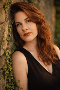 Klara - Liebe & Familie & Kinder - Seelenpartner & Dualseelen - Hellsehen - Energiearbeit & Blockadenlösung - Spiritualität